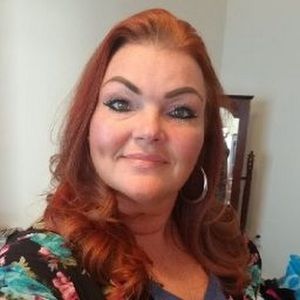 Meet your Posher, Candi